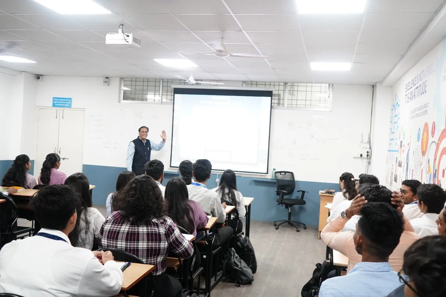 SMART LEARNING TECHNOLOGY
